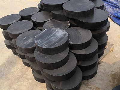 拉萨板式橡胶支座由若干层橡胶片与薄钢板经加压硫化